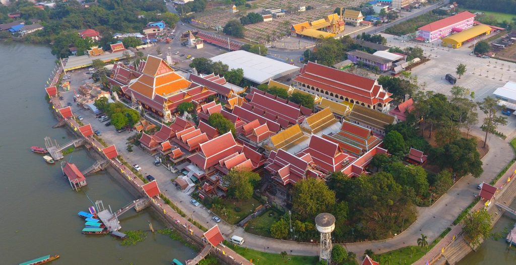 Wat Phanan Choeng 2.JPG